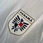 Panama Away (2)