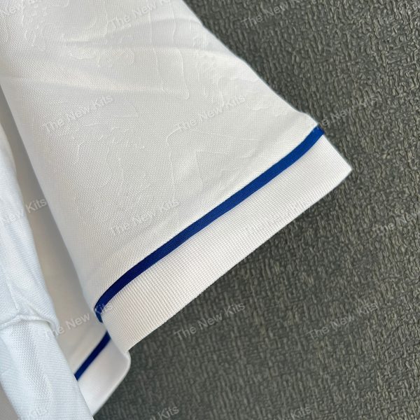 Panama Away (4) Panama Away (4)