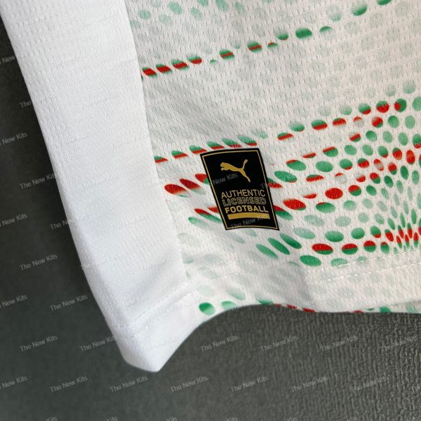 Portugal Away (5) Portugal Away (5)