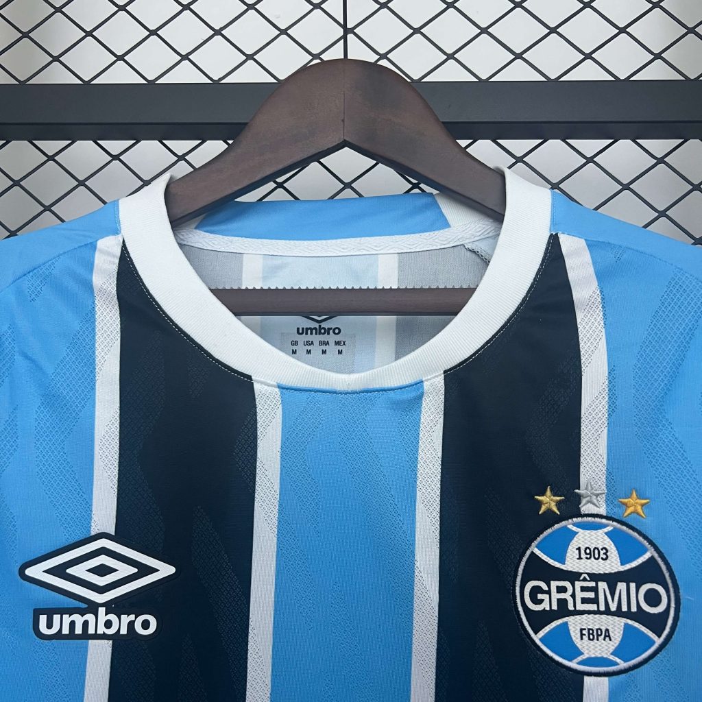 Gremio 25/26 Home Kit – Fan Version
