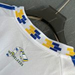 Leeds United Home (6)