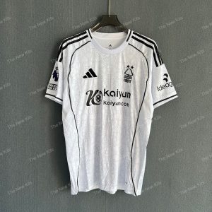 Nottingham Forest 25/26 Away Kit - Fan Version