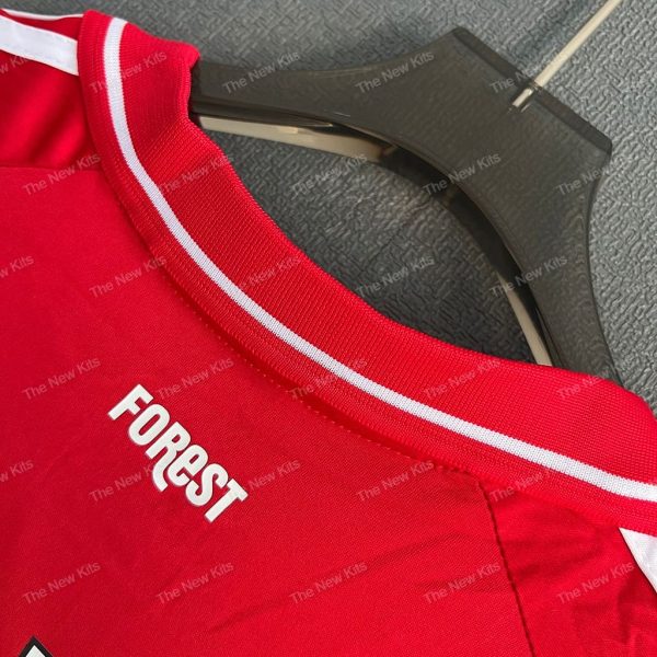 Nottingham Forest Home (6) Nottingham Forest Home (6)