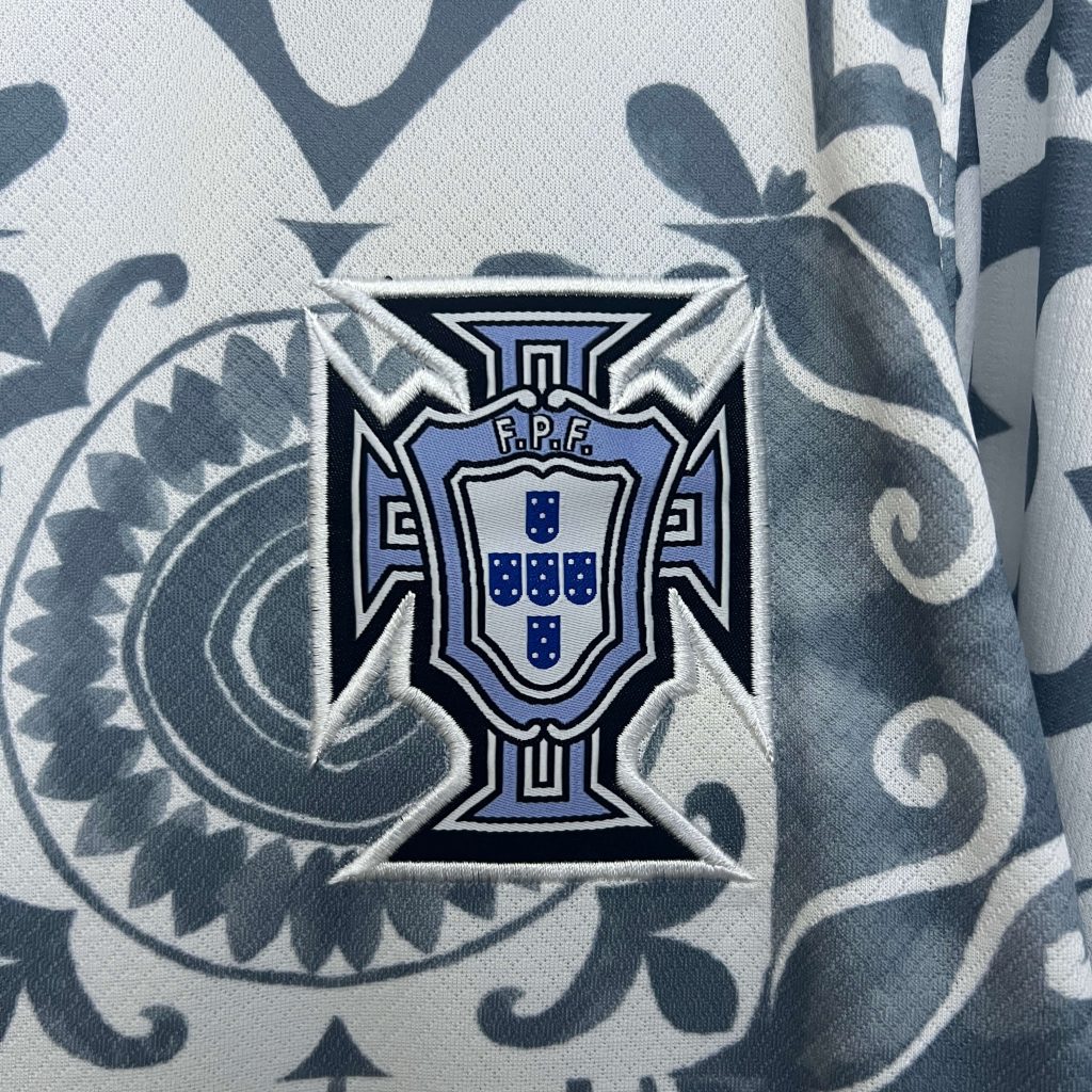 Portugal 25/26 LV Edition Kit – Fan Version