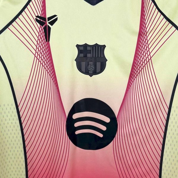 b4b5bd37 (1) b4b5bd37 (1)