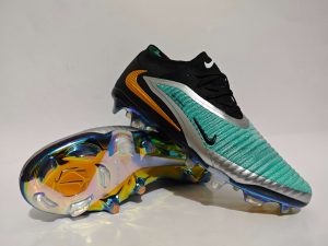 Nike Phantom Cleats – 2025 Next-Gen Precision - FG