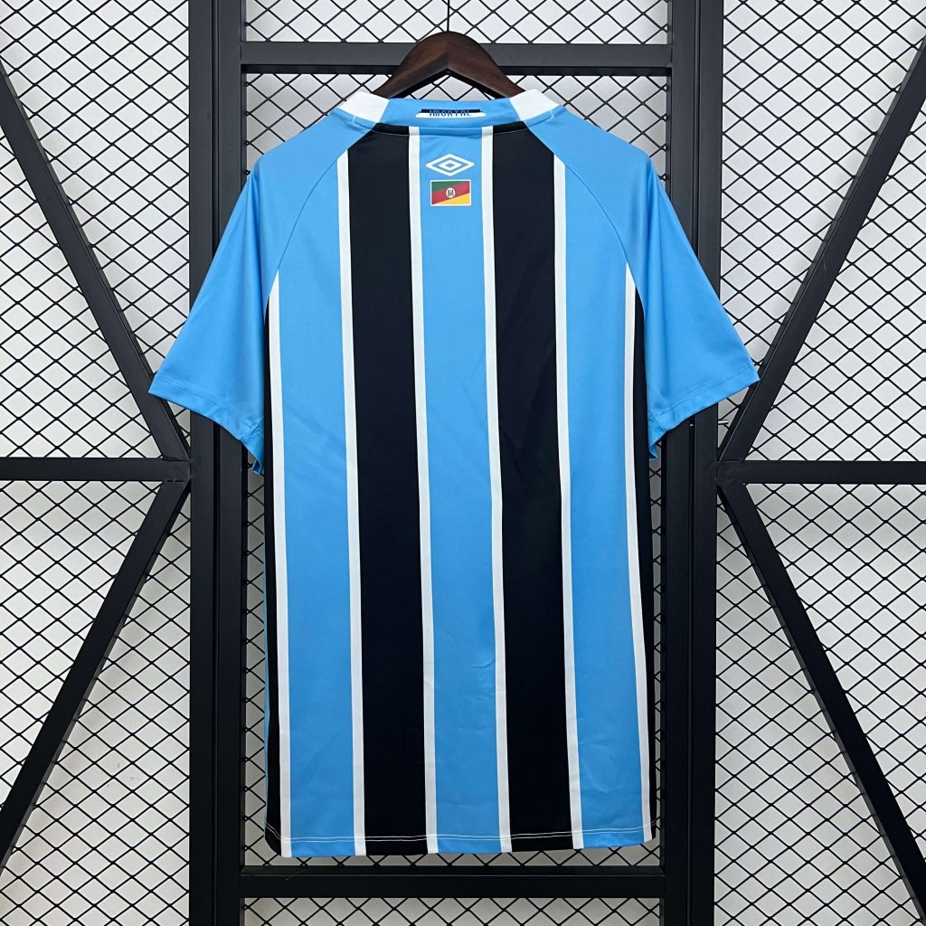 Gremio 25/26 Home Kit – Fan Version