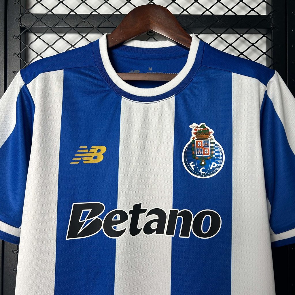 Porto 25/26 Home Kit – Fan Version