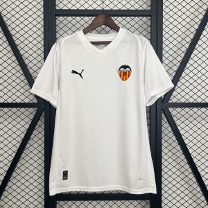 Valencia 25/26 Home Kit - Fan Version