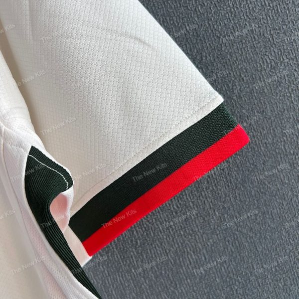 Chelsea Away (4) Chelsea Away (4)