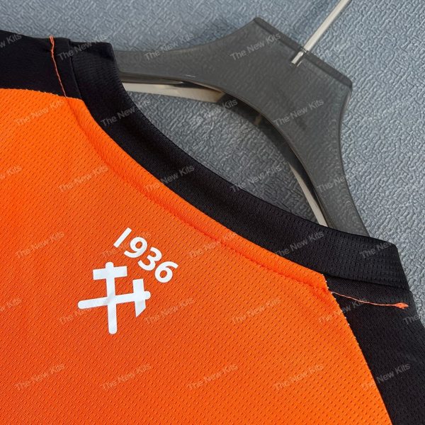 Shakhtar Donetsk Home (6) Shakhtar Donetsk Home (6)