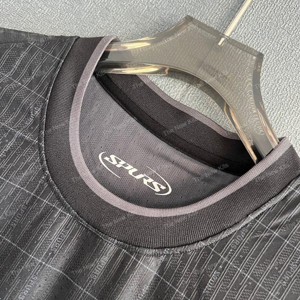 Tottenham Hotspur Away Player Version (3) Tottenham Hotspur Away Player Version (3)