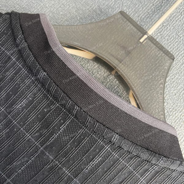 Tottenham Hotspur Away Player Version (6) Tottenham Hotspur Away Player Version (6)