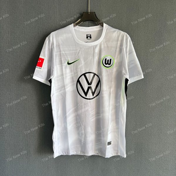 Wolfsburg Away (1) Wolfsburg Away (1)