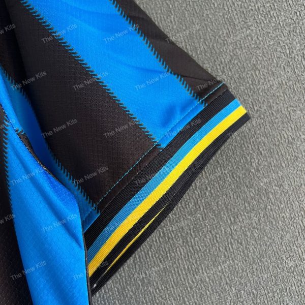 Atalanta Home (4) Atalanta Home (4)