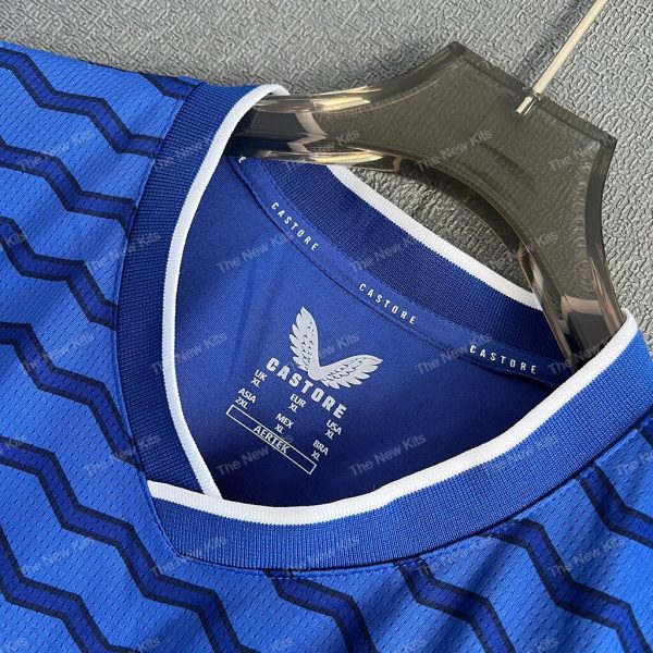 Everton Home (3) Everton Home (3)