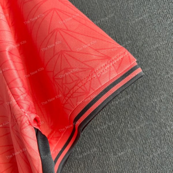 Porto Away (4) Porto Away (4)