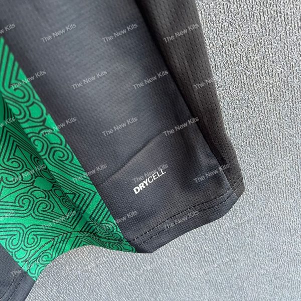 RC Lens Away (5) RC Lens Away (5)