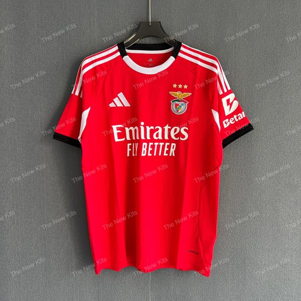 SL Benfica Home (1)