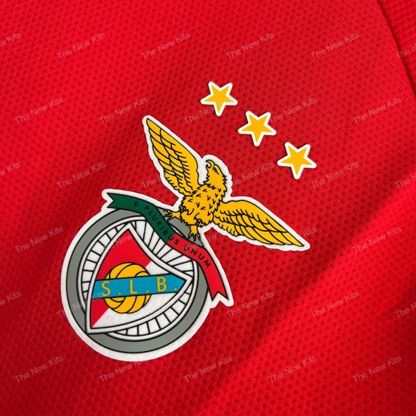 SL Benfica Home (2) SL Benfica Home (2)