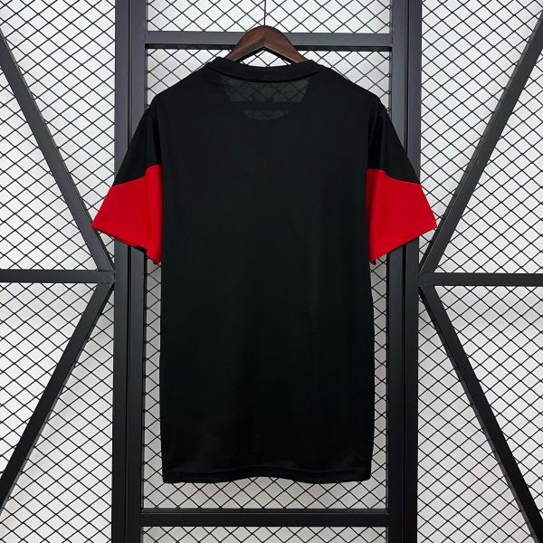 af6ee921 (1) af6ee921 (1)