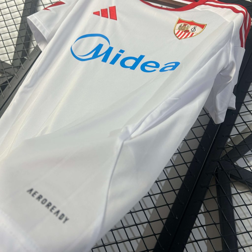 Sevilla 25/26 Home Kit – Fan Version