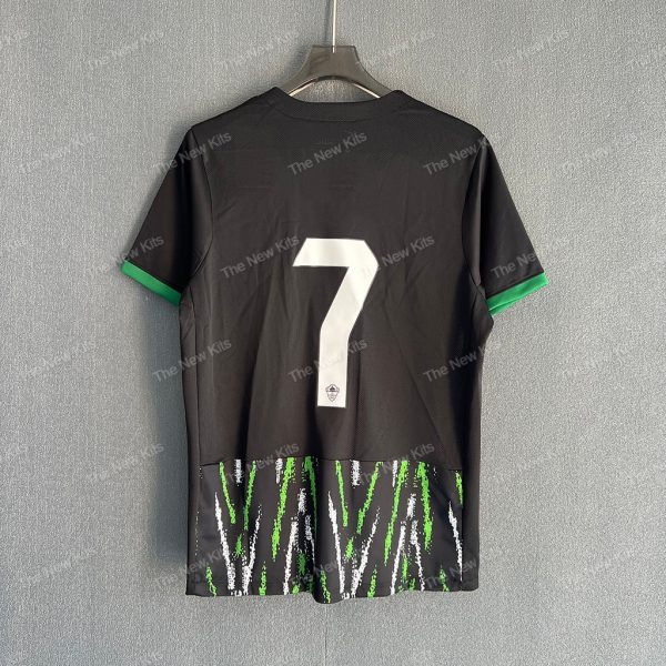 Elche Away (7) Elche Away (7)