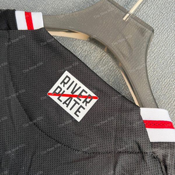 River Plate Away Player Verison (6) River Plate Away Player Verison (6)