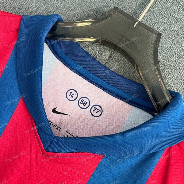 Barcelona Fourth (3) Barcelona Fourth (3)