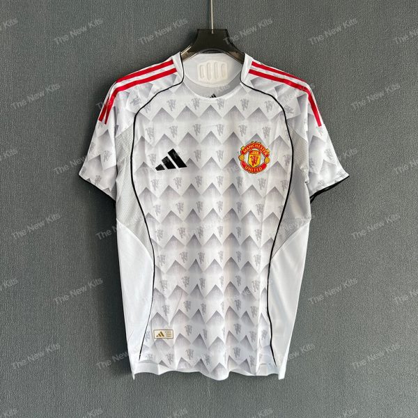 Man Utd Concept Devil White Player Version (1) (1)