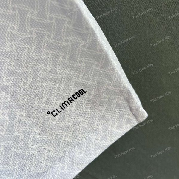 Italy Away (5) Italy Away (5)