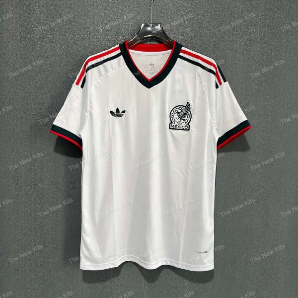 Mexico Away (1)