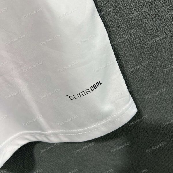 Mexico Away (5) Mexico Away (5)