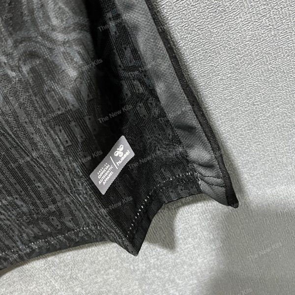 Sunderland Third Player Version (5) Sunderland Third Player Version (5)