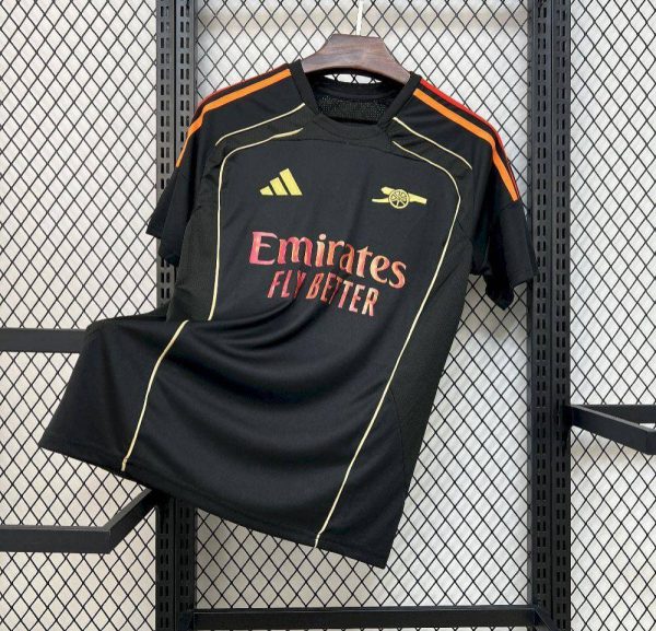 a1c2c4f3a04f0e5d74c358a8