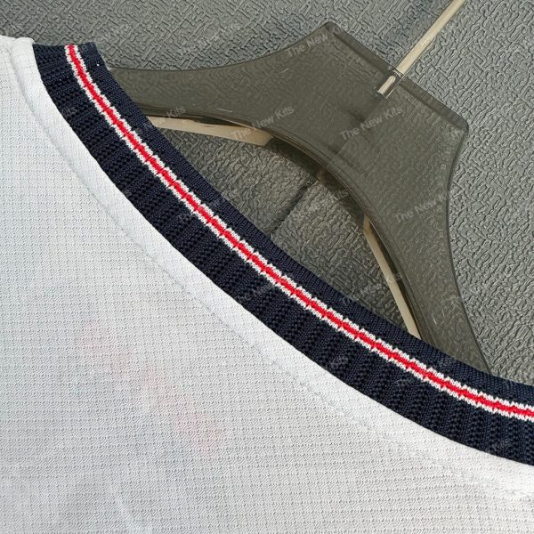 England Home (6) England Home (6)