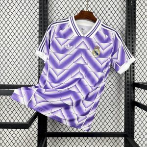 Real Madrid 25/26 Lifestyle Kit - Fan Version