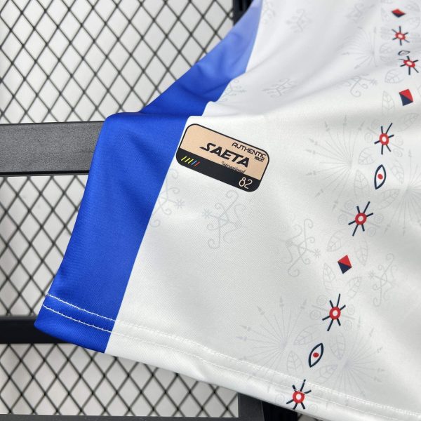 09e276d7 (1) 09e276d7 (1)