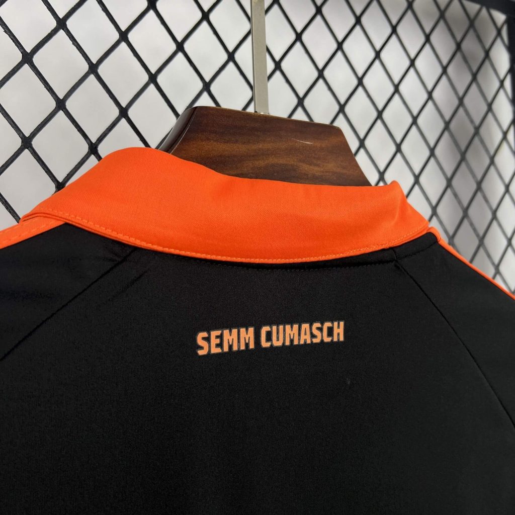 Como 25/26 Third Kit – Fan Version