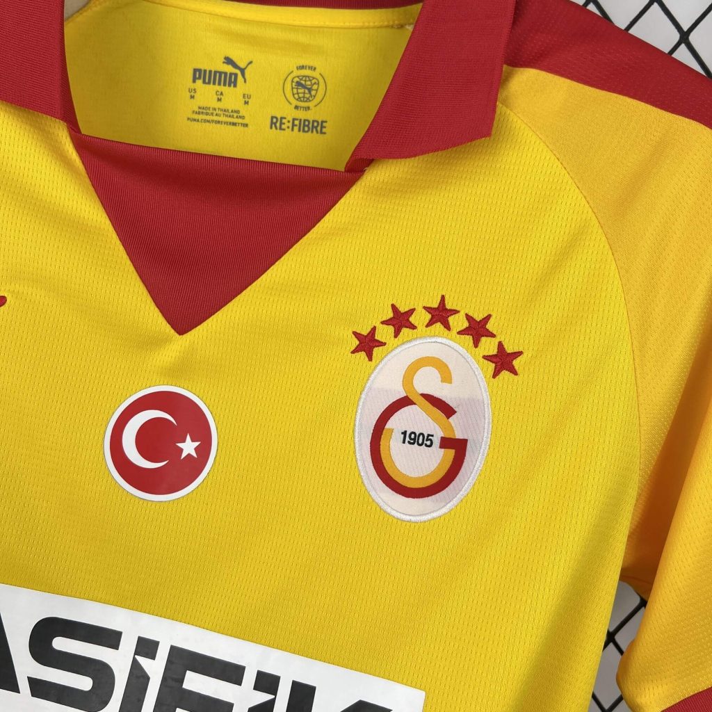 Galatasaray 25/26 Special Kit – Fan Version