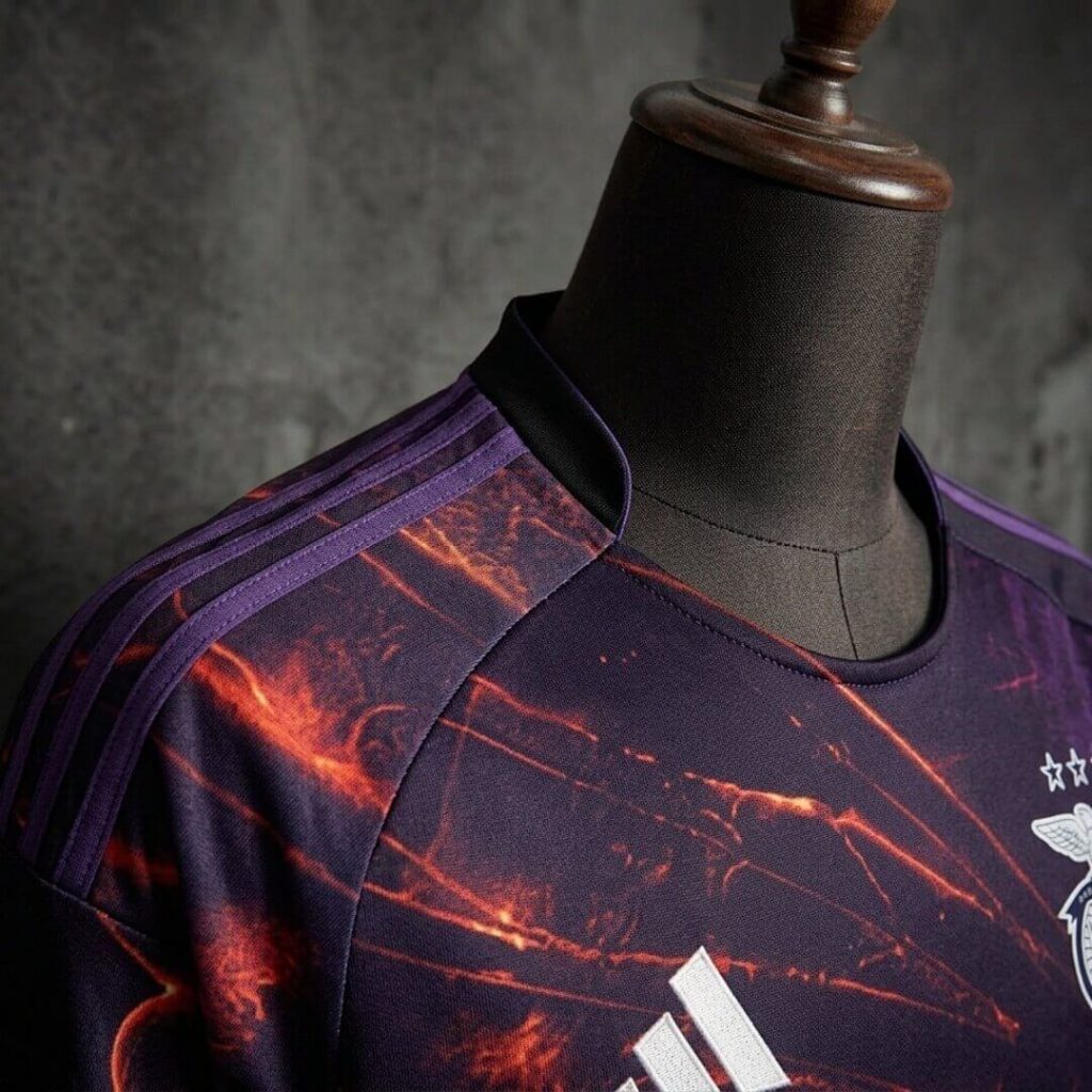 Benfica 26/27 Vhils Special Kit – Fan Version