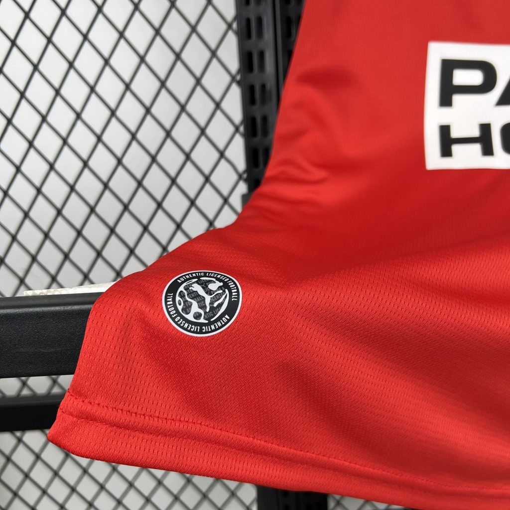 Galatasaray 25/26 Special Kit Red – Fan Version