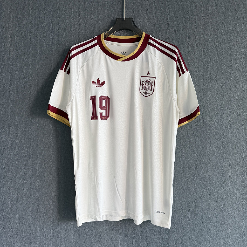SPAIN KIT WORLD CUP