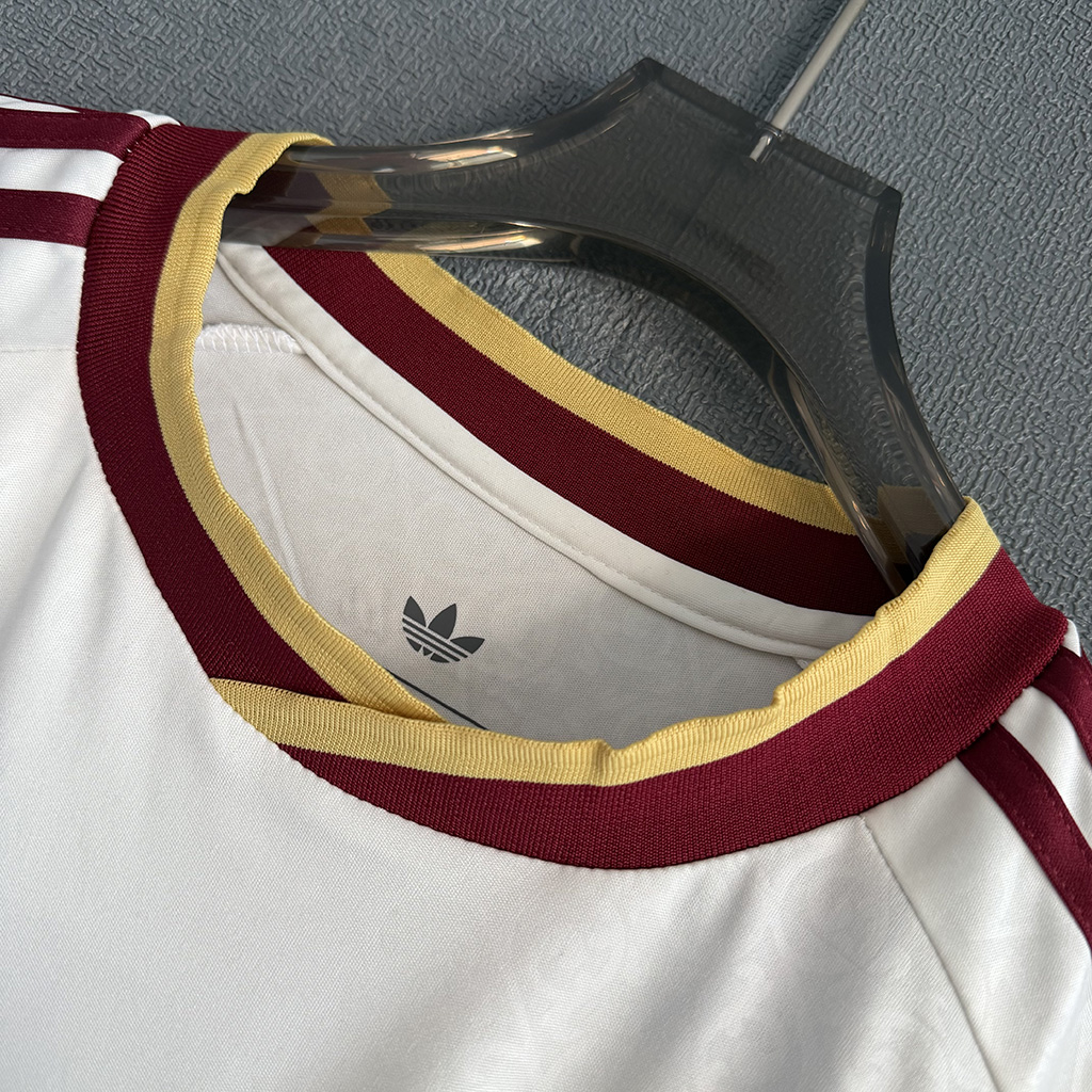 Spain 2026 World Cup Away Kit – Fan Version